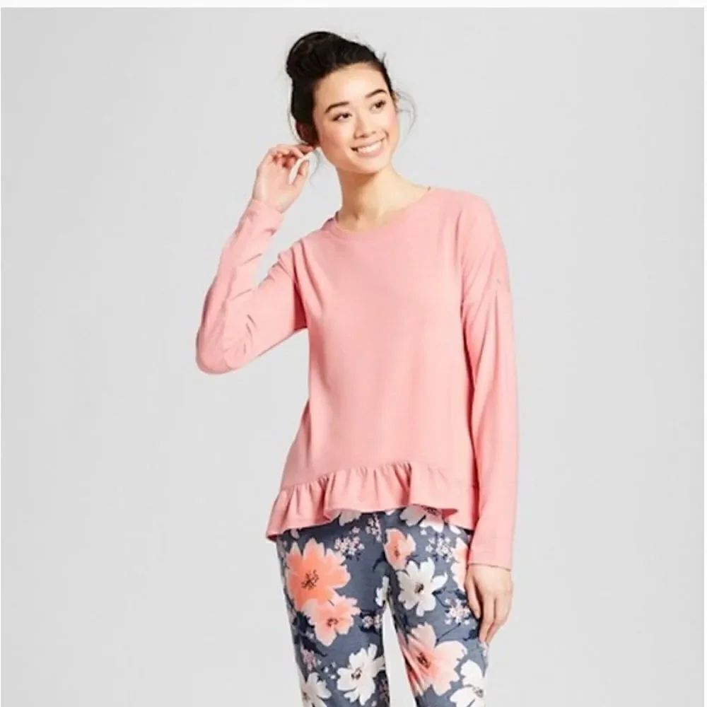 Gillian O’Malley Drop Shoulder Ruffle Top